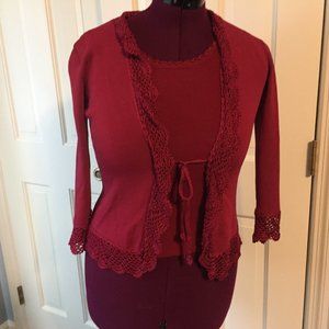 JOSEPH A. LADIES 2 PIECE SWEATER & TANK TOP CROCHETED FRINGE WINE COLOR